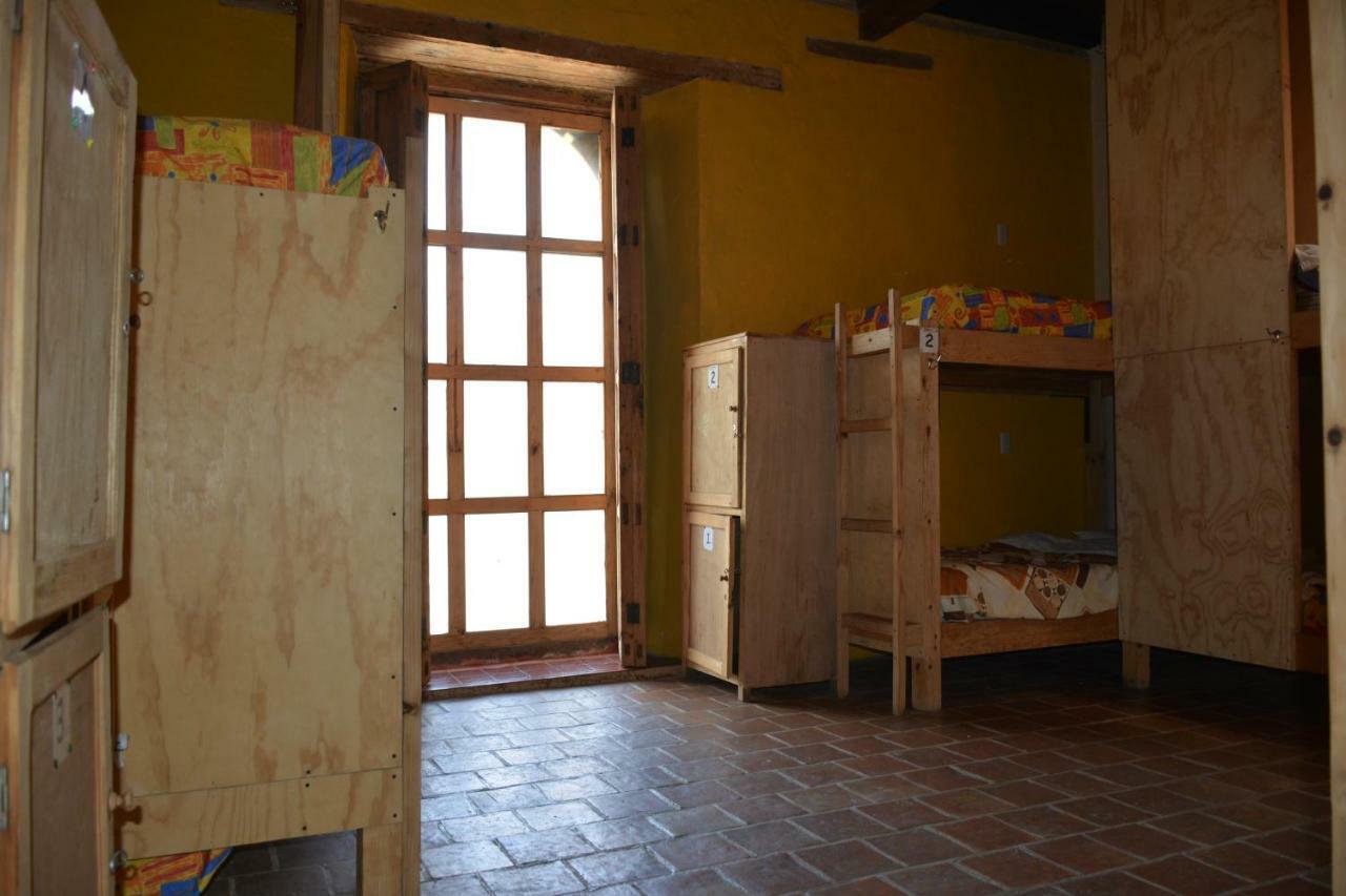 Rossco Hostel San Cristobal de las Casas Exterior photo